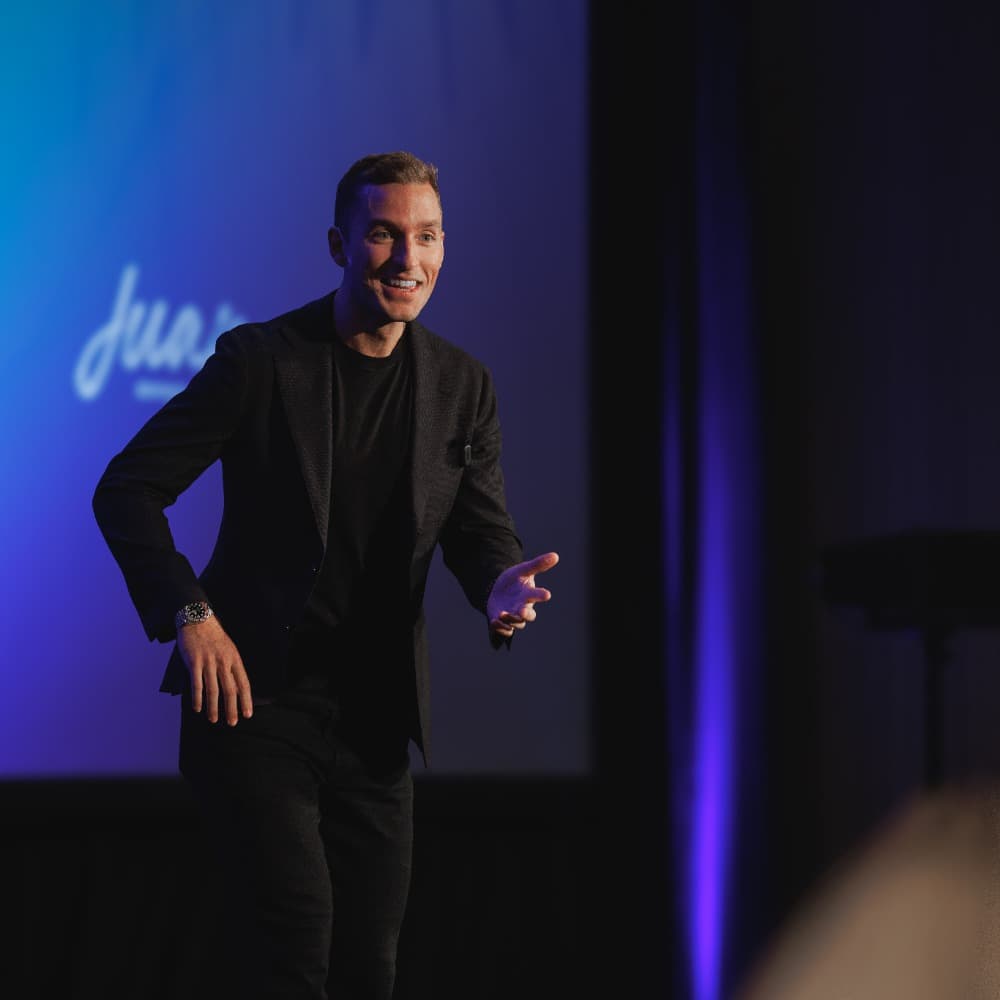 Juan Bendana Image #3