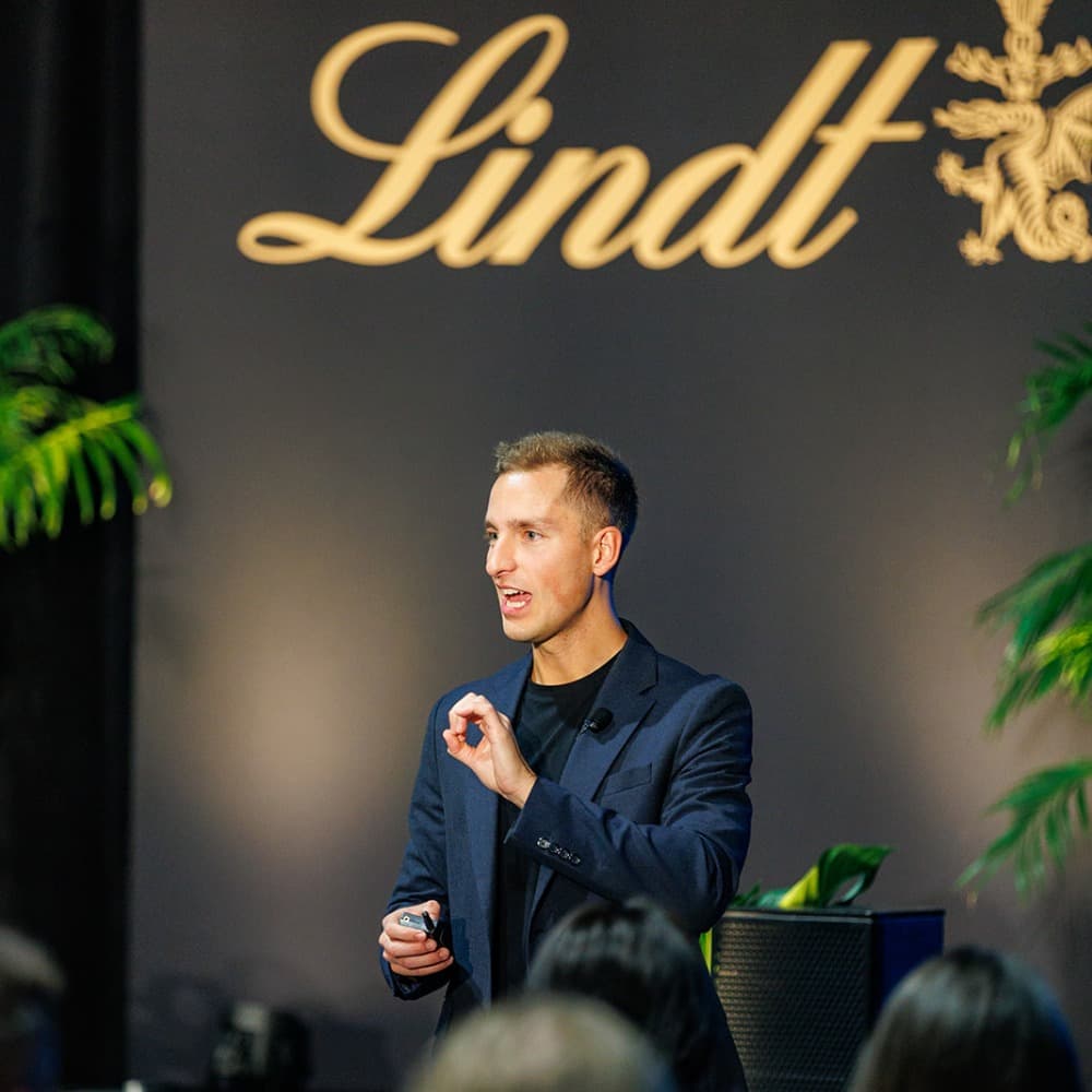 Juan Bendana Image #4