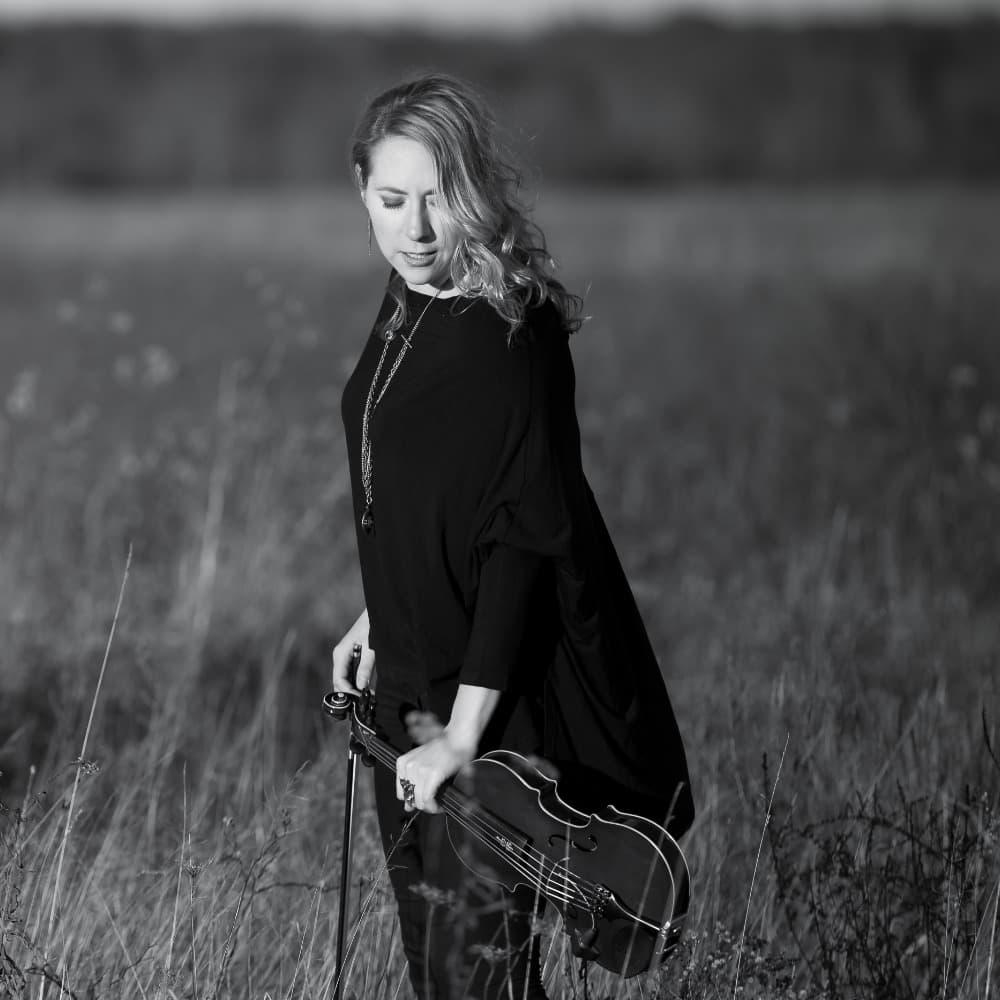 Sara Milonovich Image #5