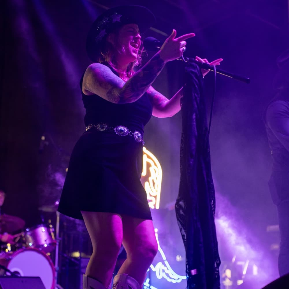 Gone To Texas Image #3