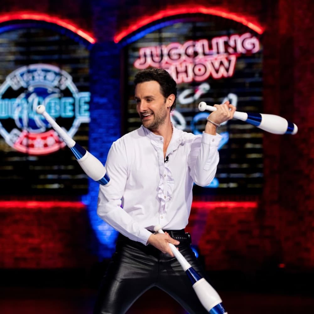 LED Performers Image #4