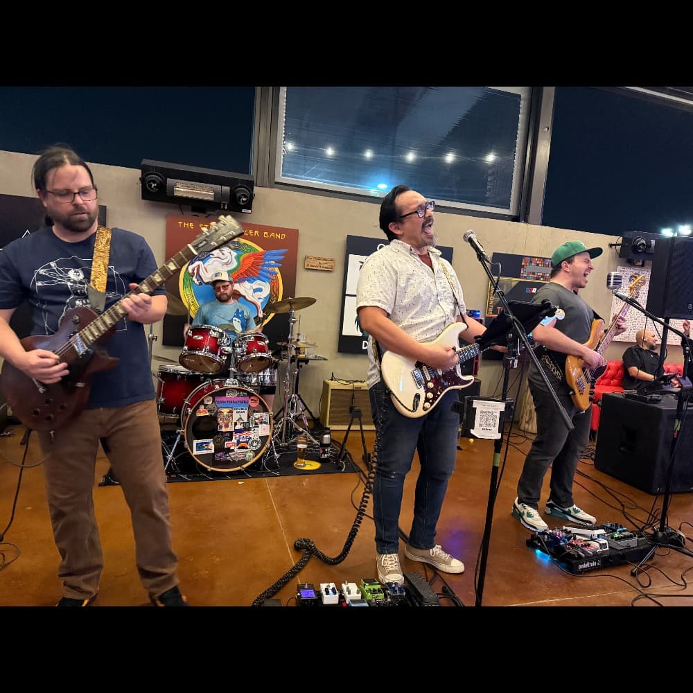 Double Bear Image #0