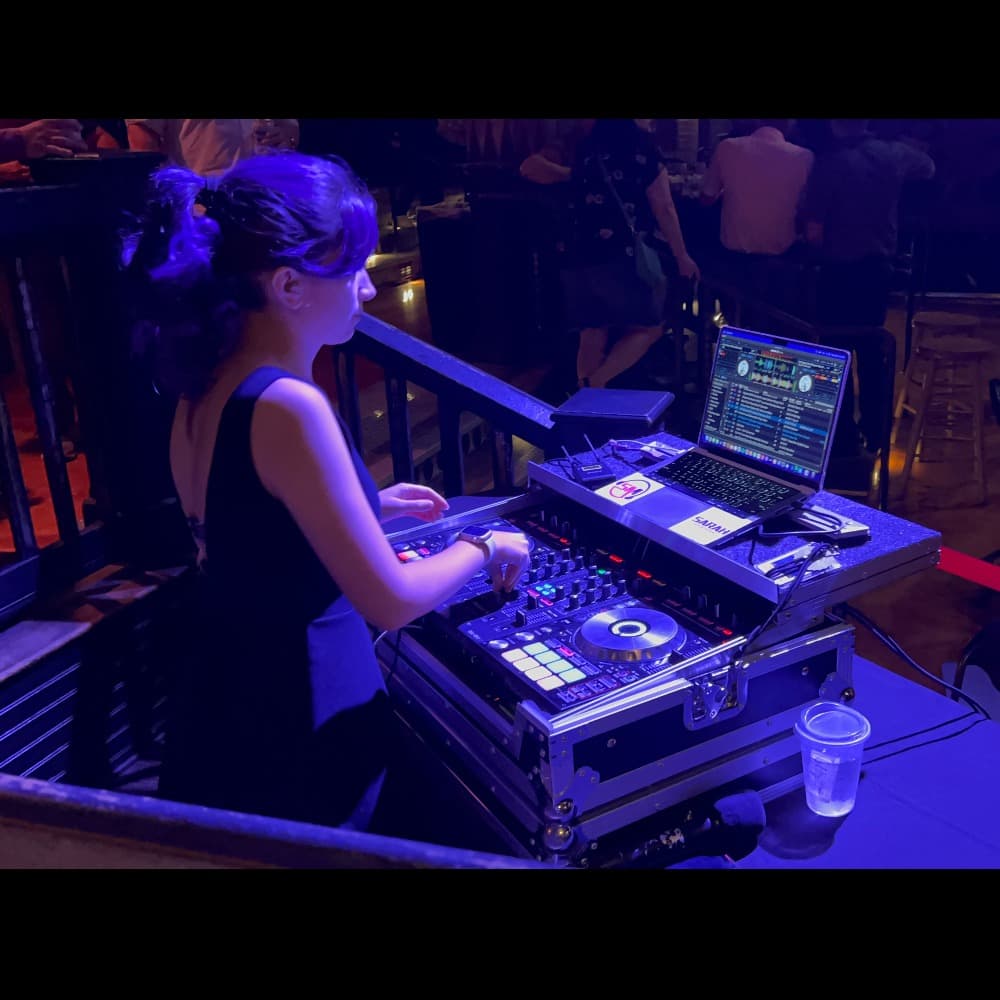 Sarah Masters Image #4