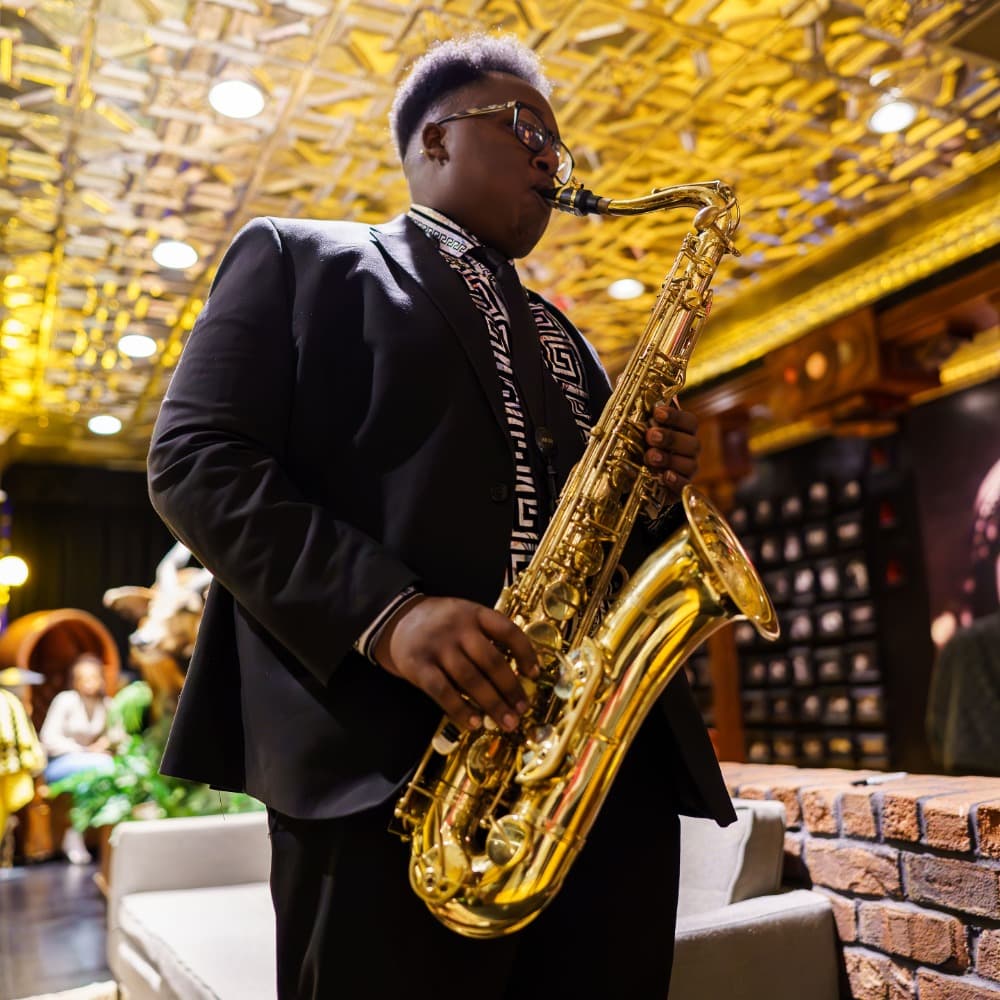 Destin Miller Image #3