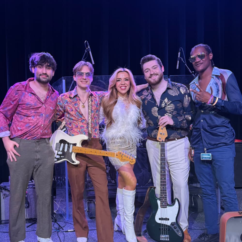 Cameron Jayne Image #1