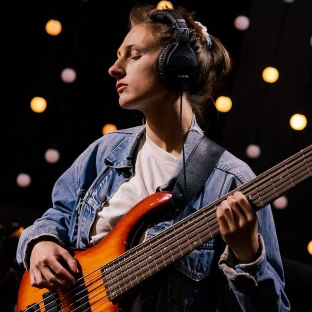 Kaeli Earle Image #1