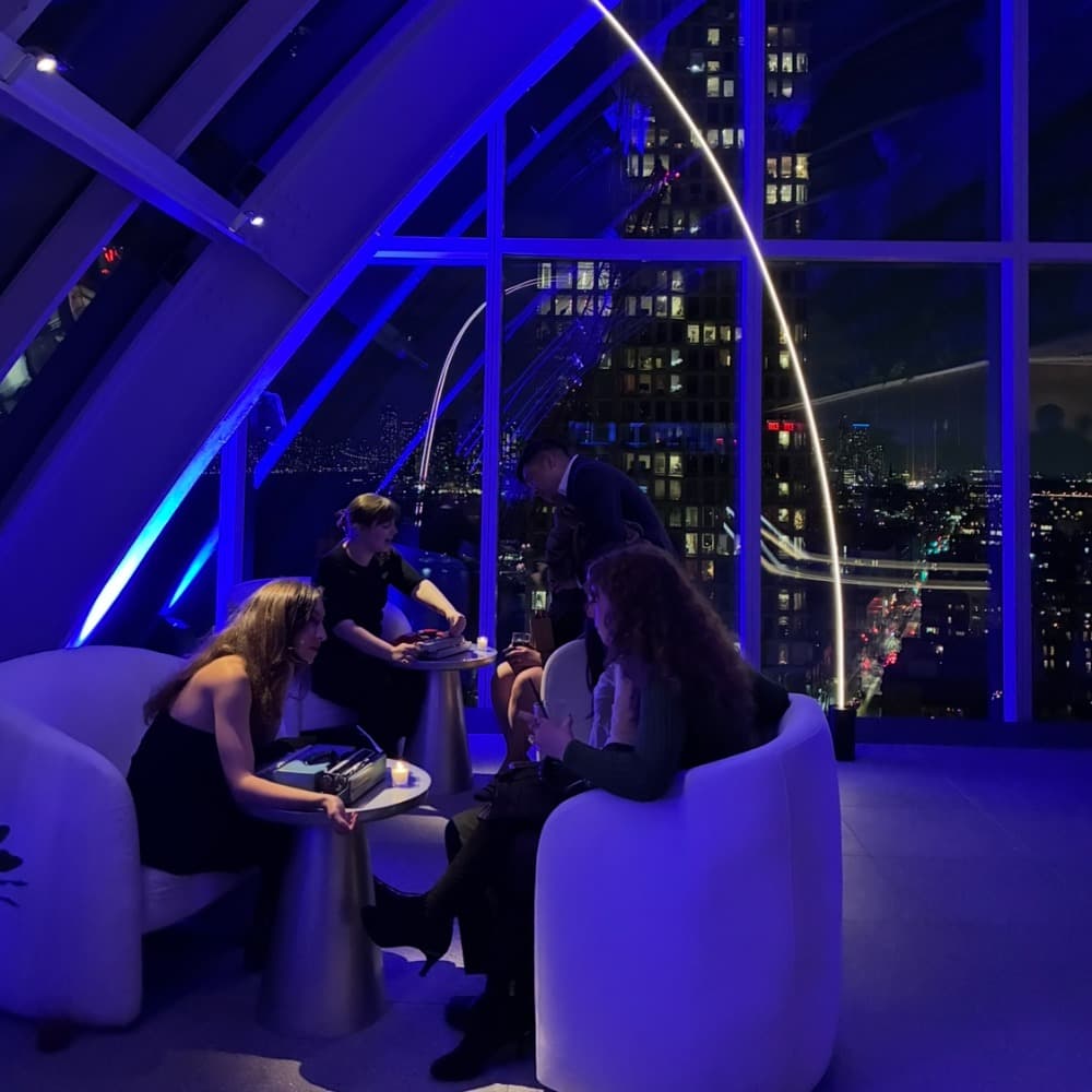 Annabelle Roses Image #2