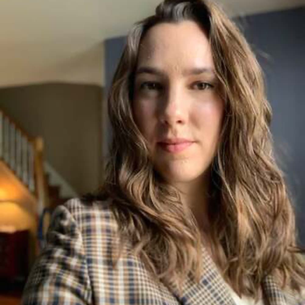 A. Caroline | Typewriter Poet Profile Picture