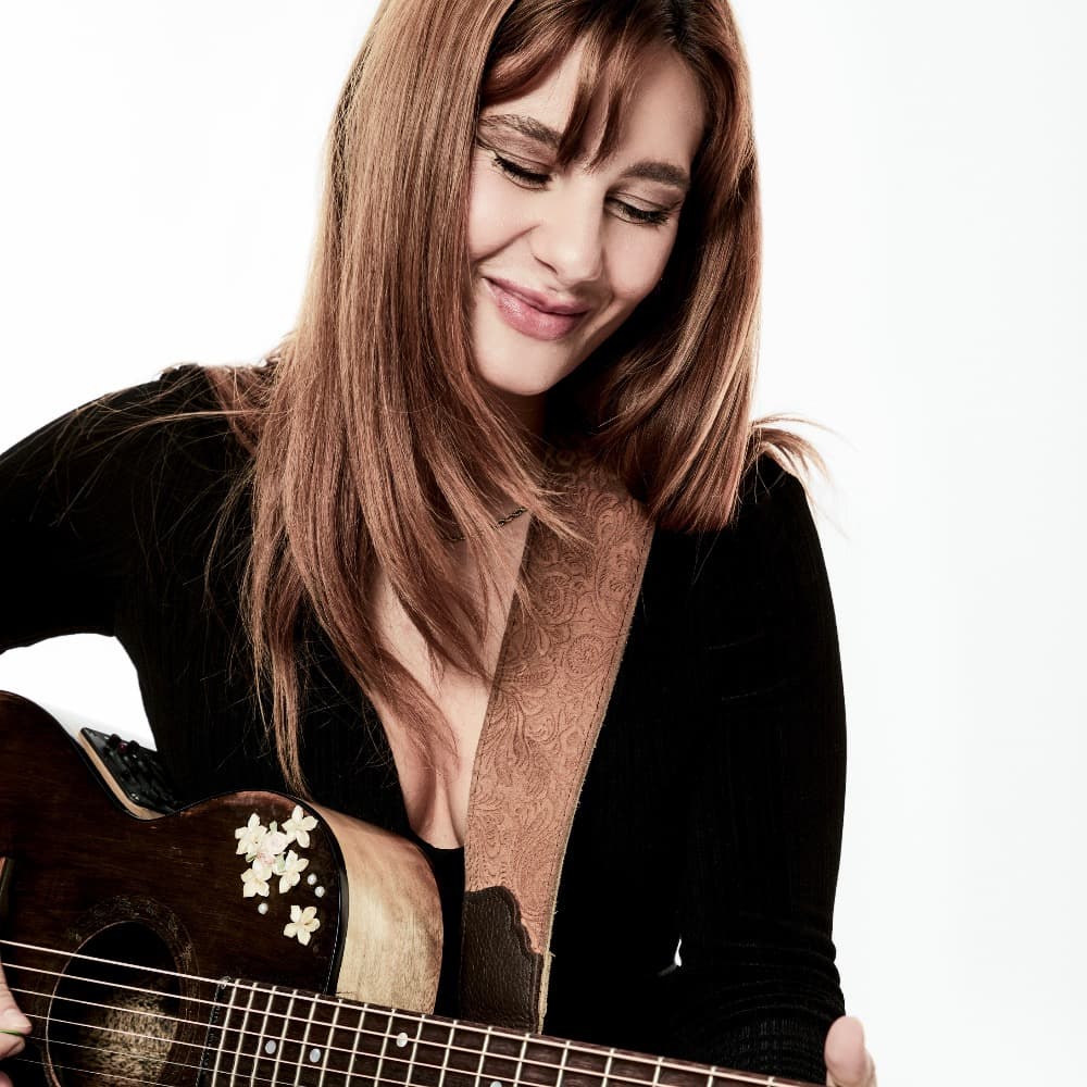 Lauren Vale Image #5