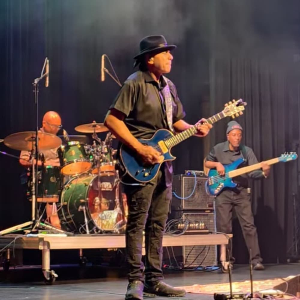 Wayne Baker Brooks Image #5