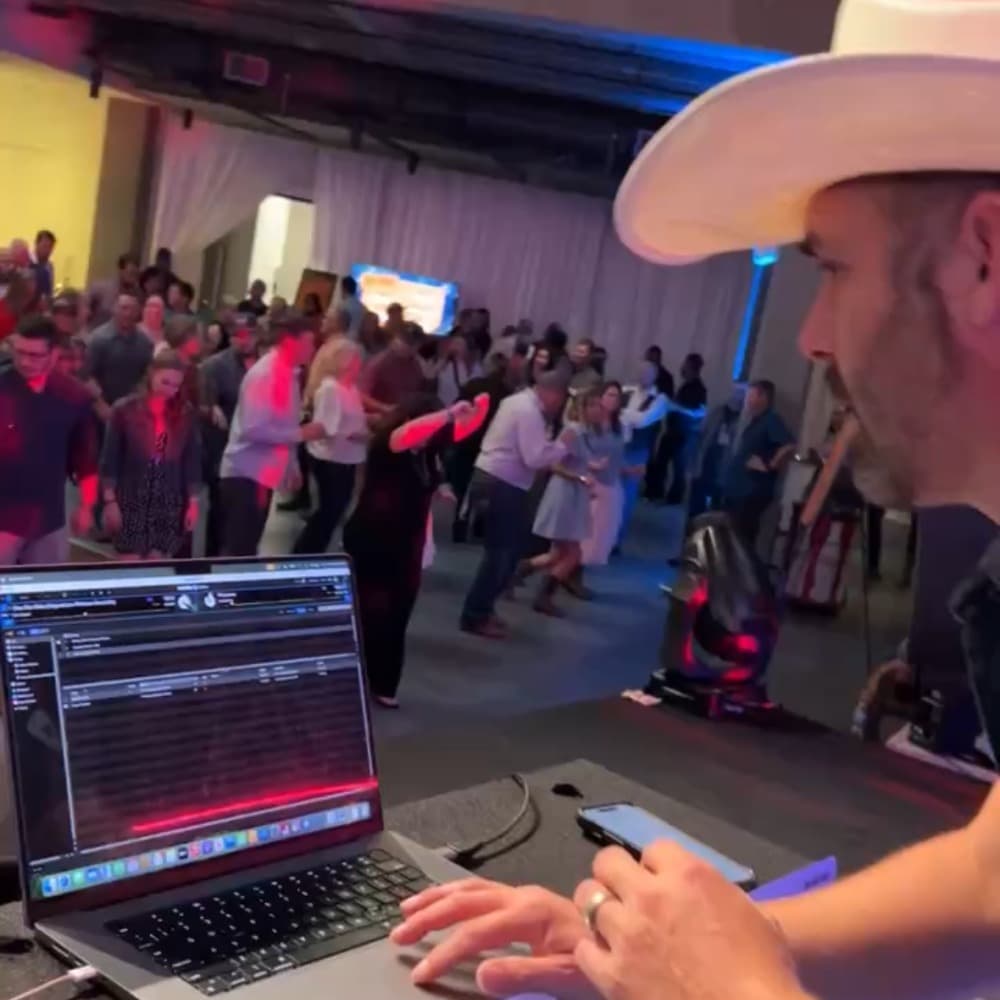 Stompin Grounds DJ Profile Picture