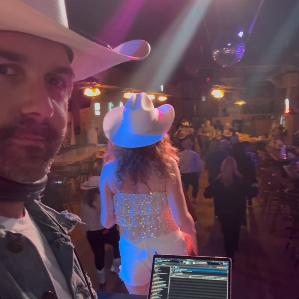 Stompin Grounds DJ Image #1