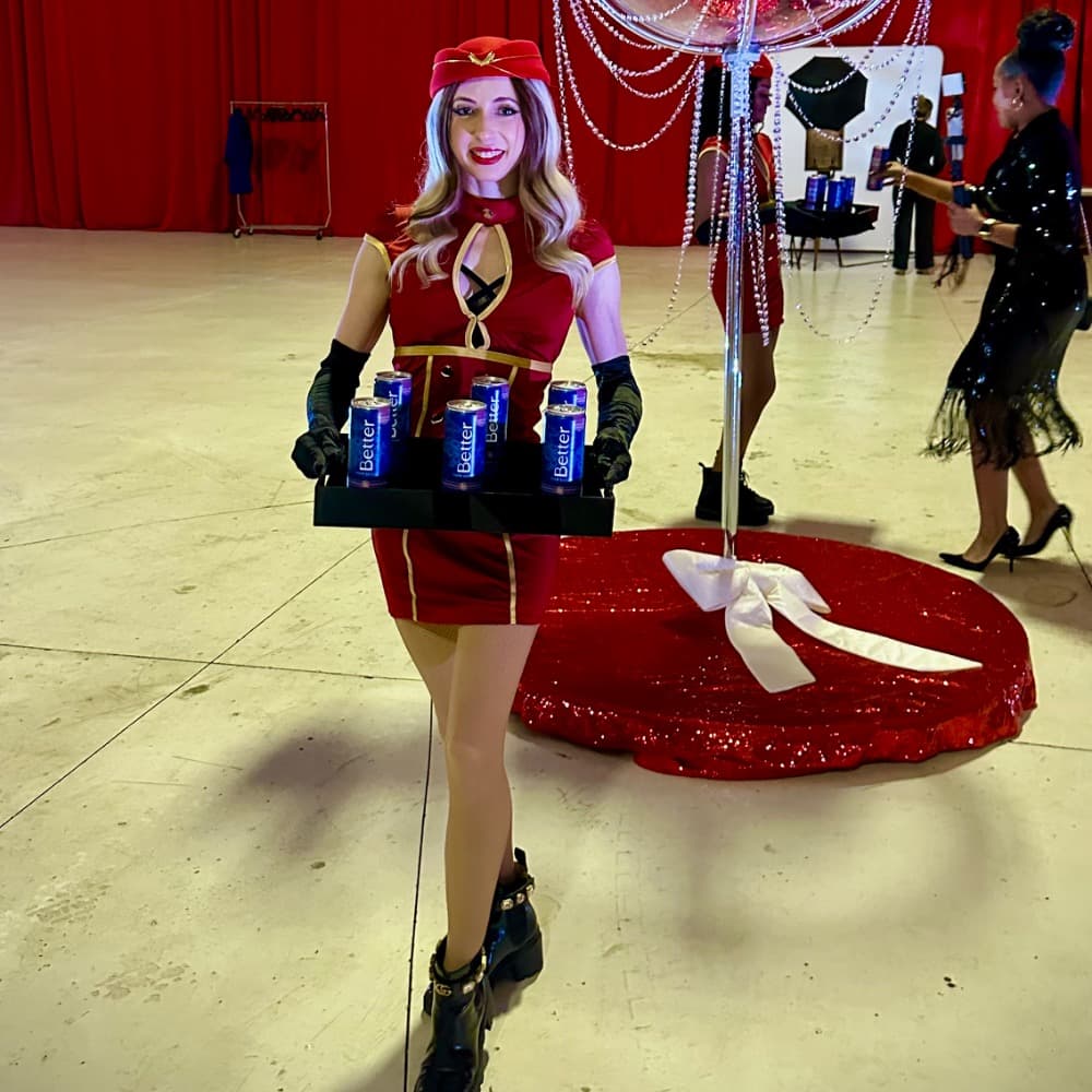 Strolling Character Performers Image #1