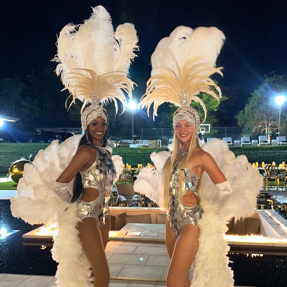 Strolling Character Performers Image #3