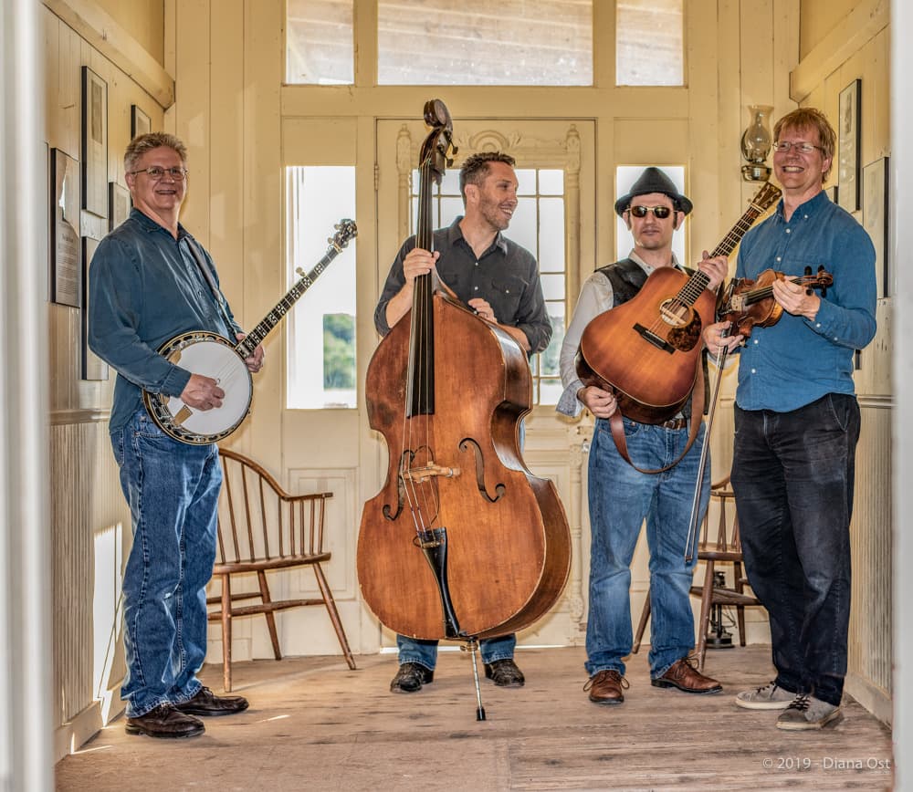 Hot Pickin 57s Image #4