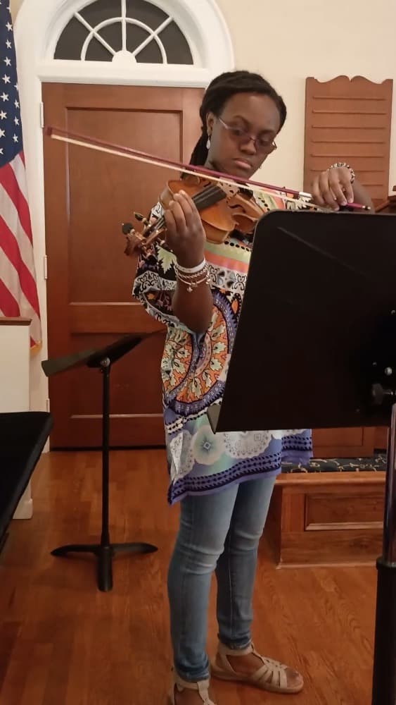 Pianist & Violinist Marini Kelley Image #1