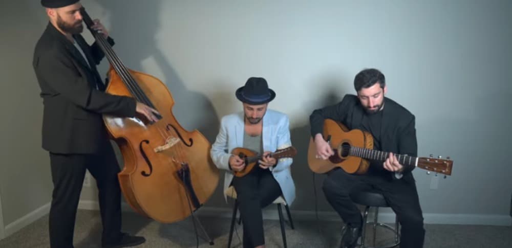 Italian Troubadours Image #1