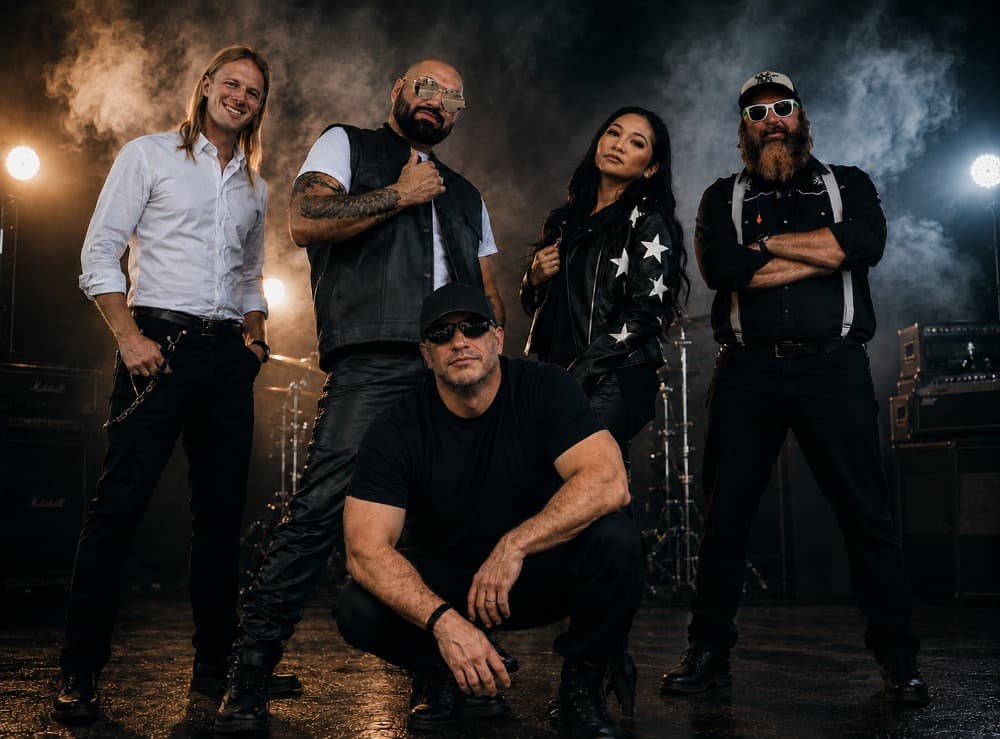 Get Lucky Band photo 4