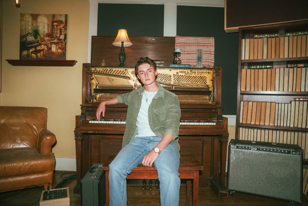 Colton Stone Image #2