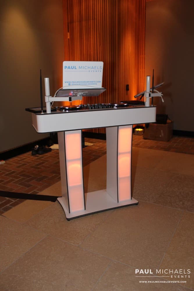 Paul Michaels Events DJ Company photo 2