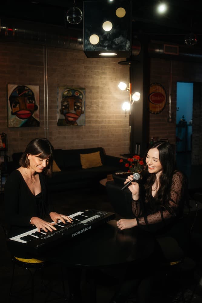 Sammi x Sadie photo 4