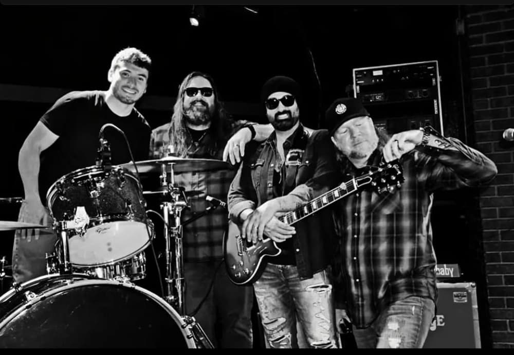 Ashmore - A Classic Rock Experience photo 3