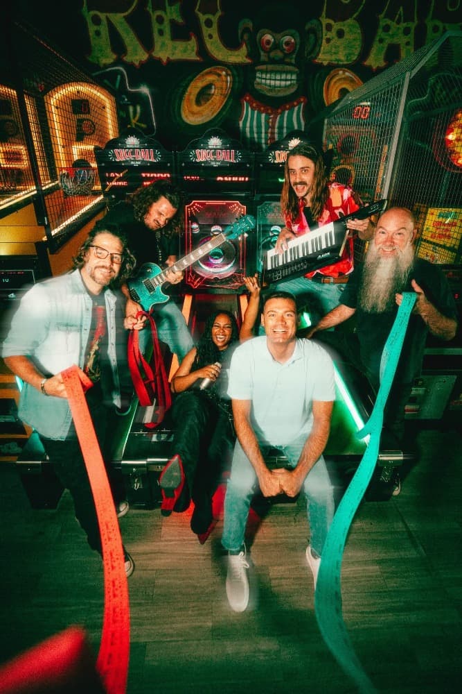 The Juice Box Heroes photo 3