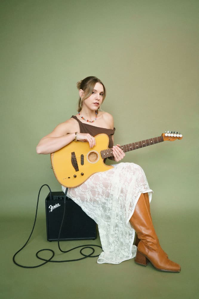 Angie Petty photo 1