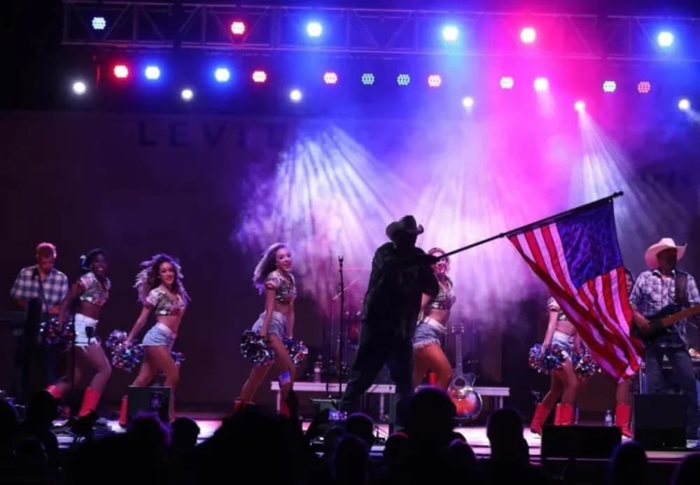 American Soldier Show: A Salute to Toby Keith photo 4
