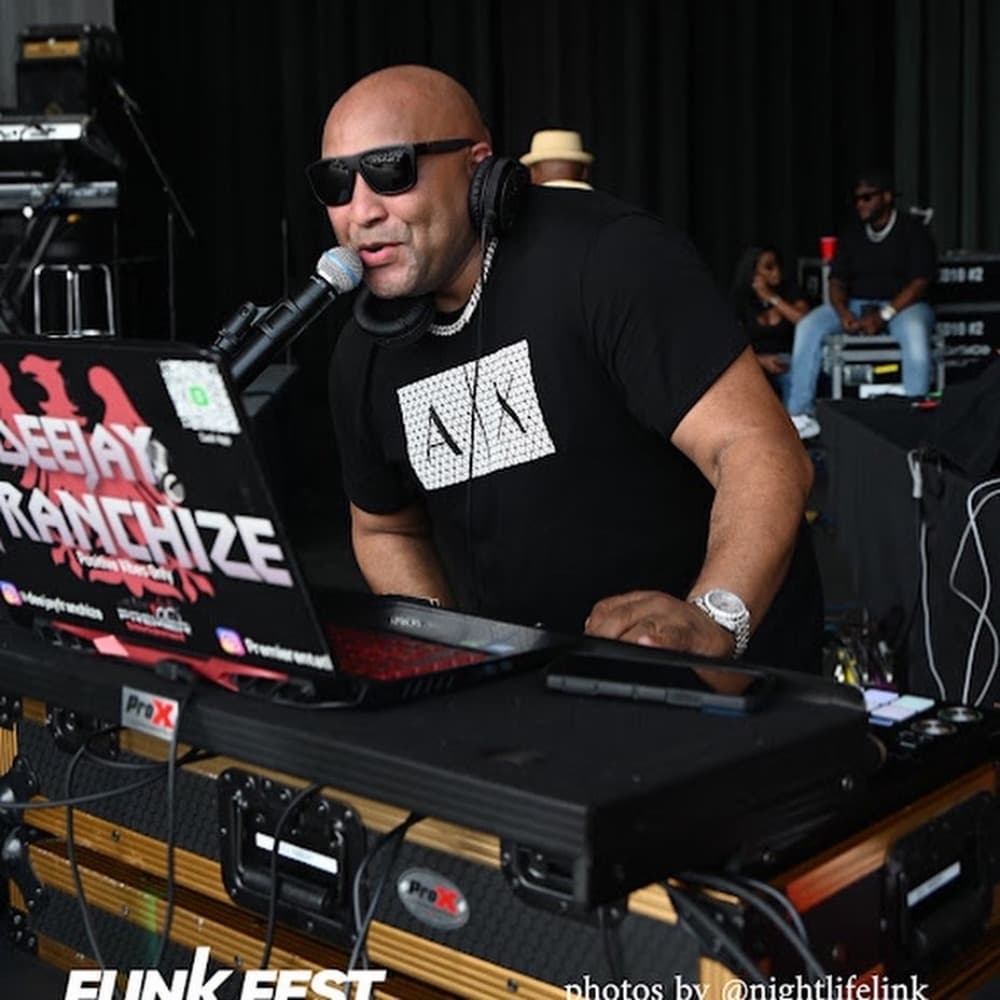 Fred "DeeJay Franchize" Grant photo 4