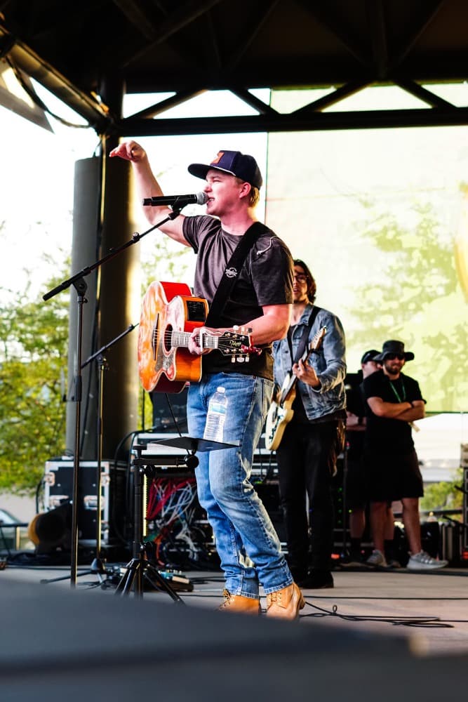 Baker Grissom photo 3