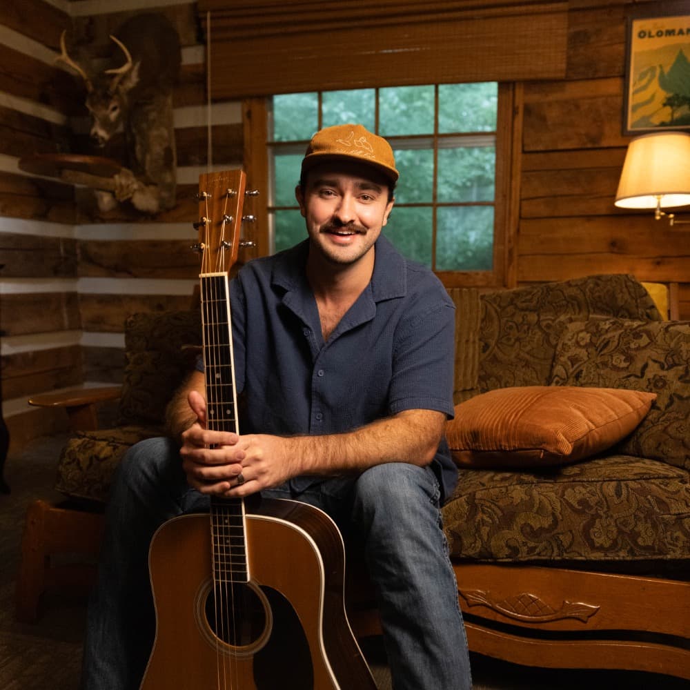 Scott Levi Jones photo 1