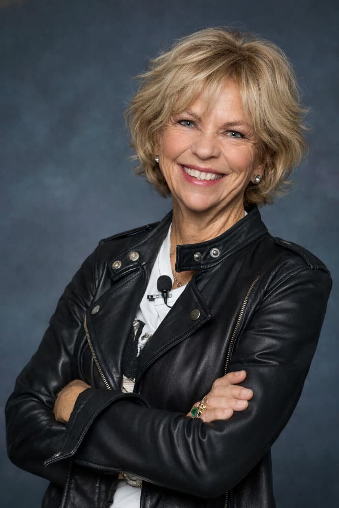 Amanda Gore photo 3