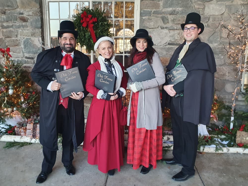 Olde Towne Carolers photo 2