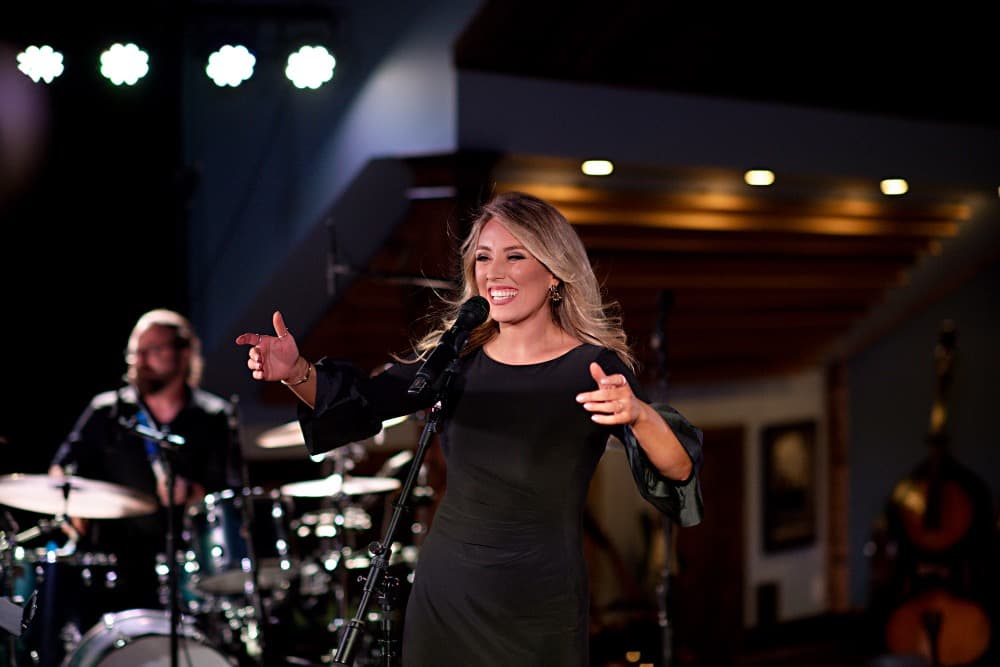 Chloë Agnew photo 2