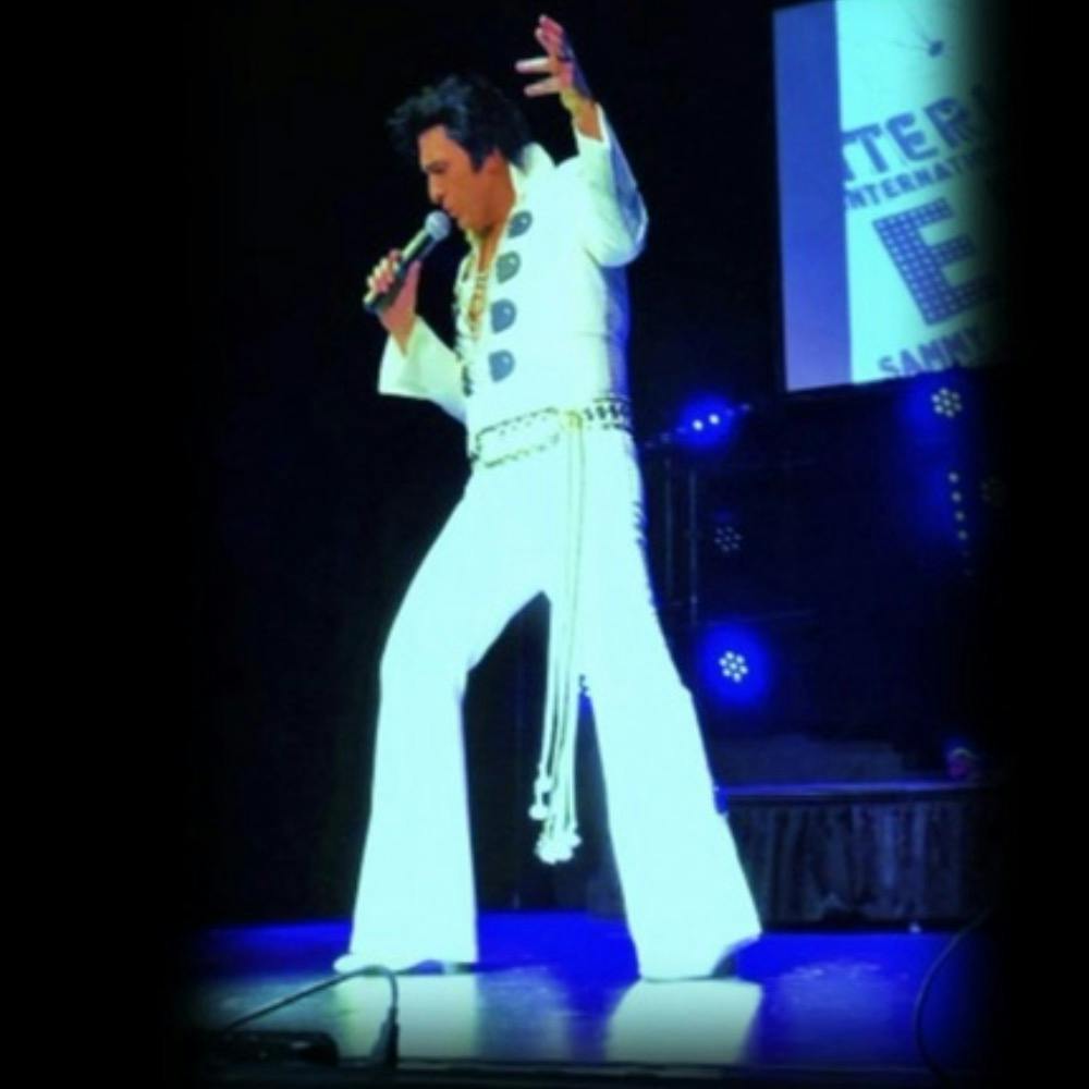 Elvis Tribute Chicago Image #3