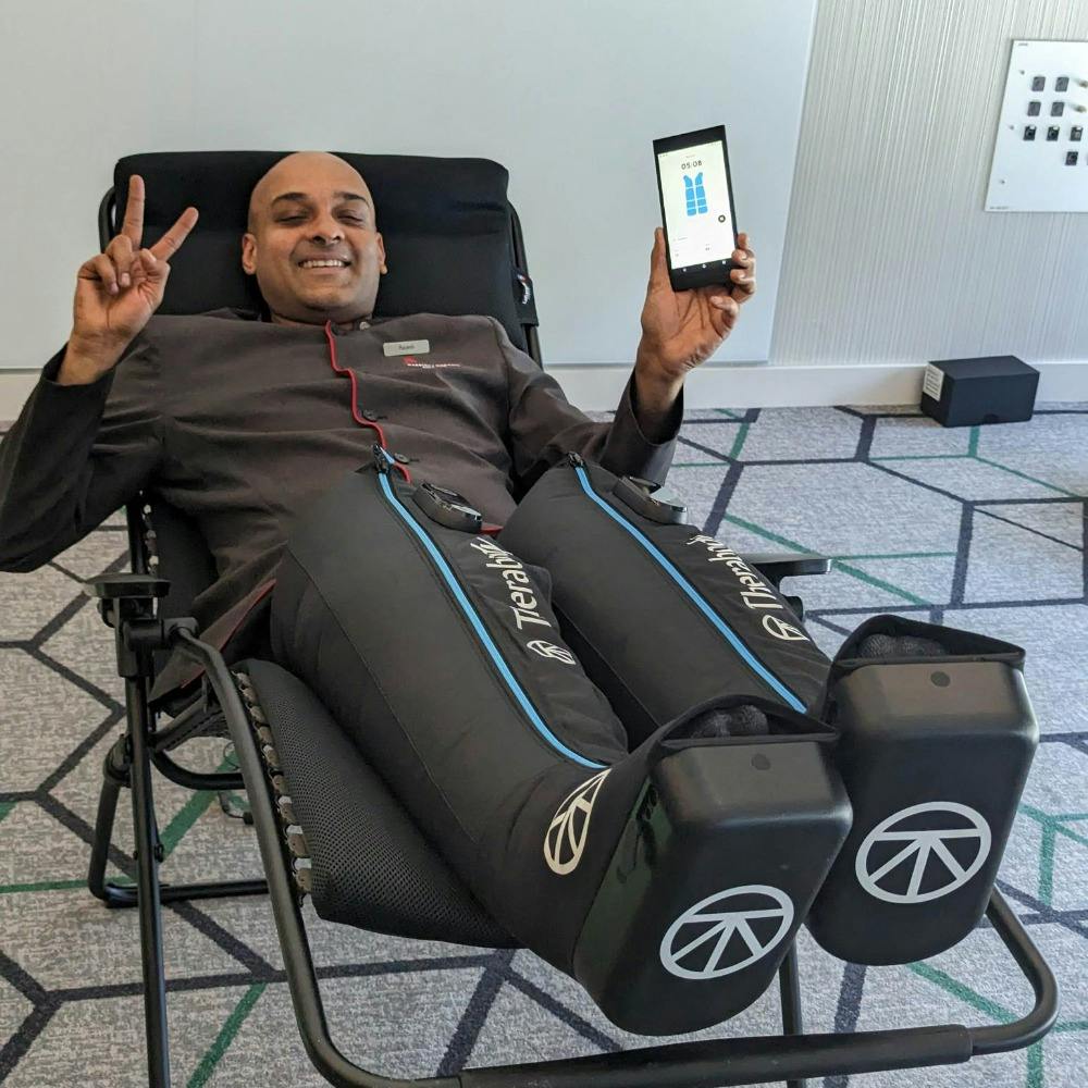 Spa In Your Space Mobile Spa, Inc. - Therabody Leg Recovery System Image #2