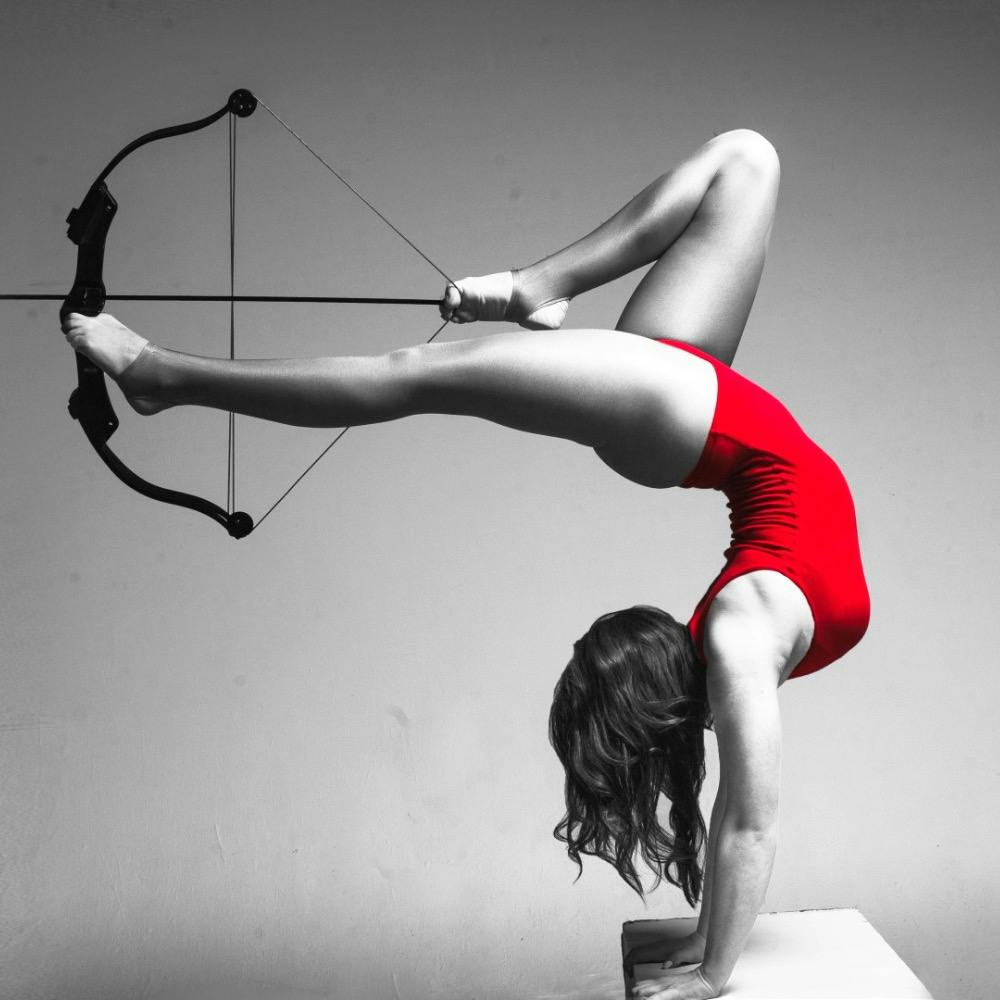Orissa Kelly - Foot Archer / Acrobatic Archery
