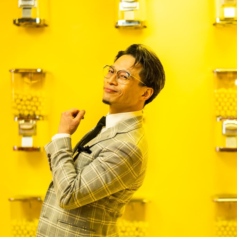 Curiosity Keynote Speaker & Magician